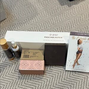 FasciaBlaster Set with Skincare Products